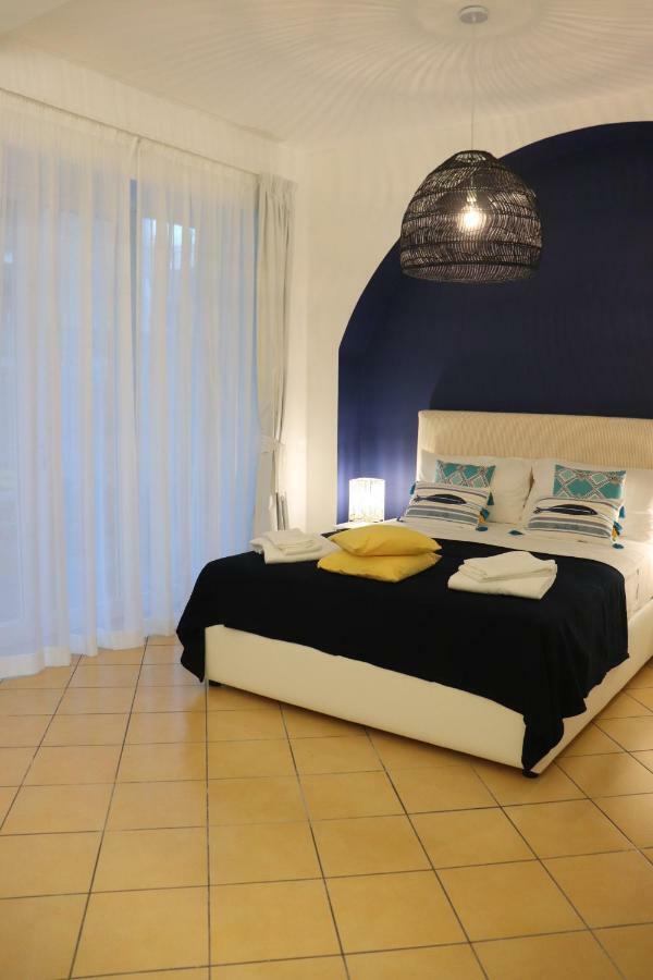Lemon Suite Naples Exterior photo